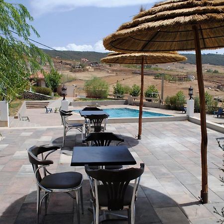 Tamanoucht Hotel Ifrane  Exterior foto