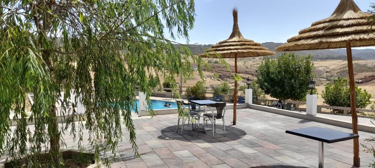 Tamanoucht Hotel Ifrane  Exterior foto