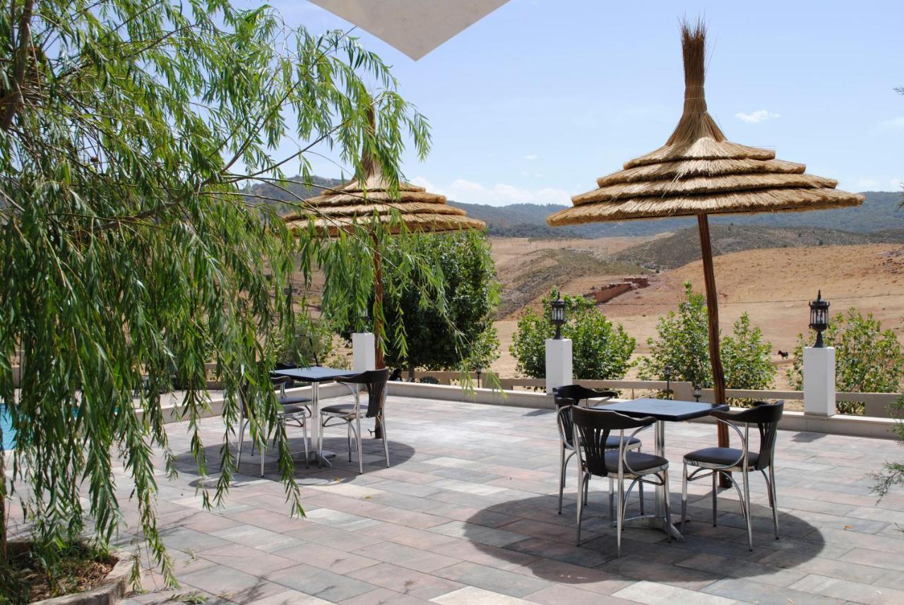 Tamanoucht Hotel Ifrane  Exterior foto